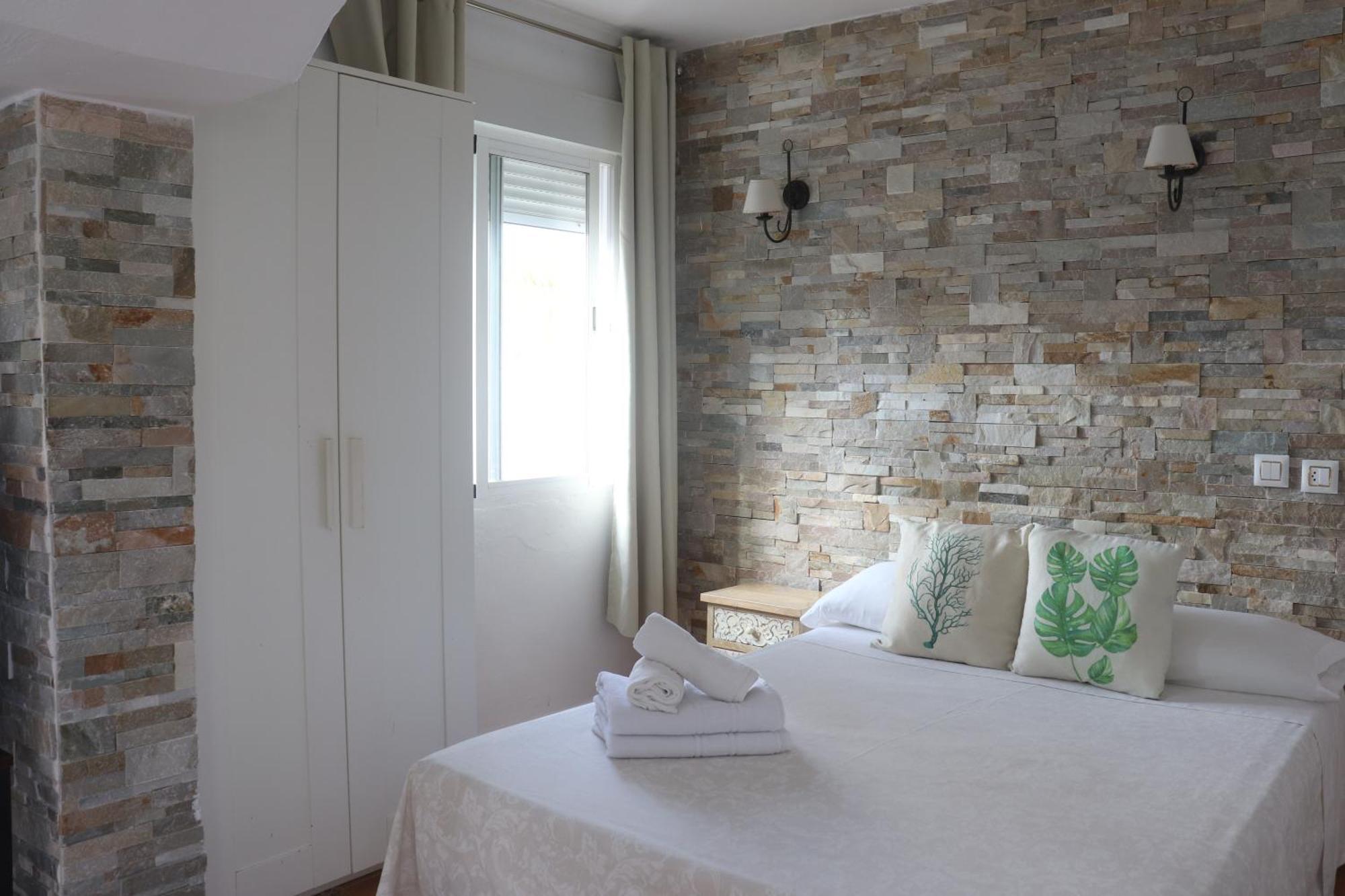 Hostal La Paloma I Calpe Buitenkant foto