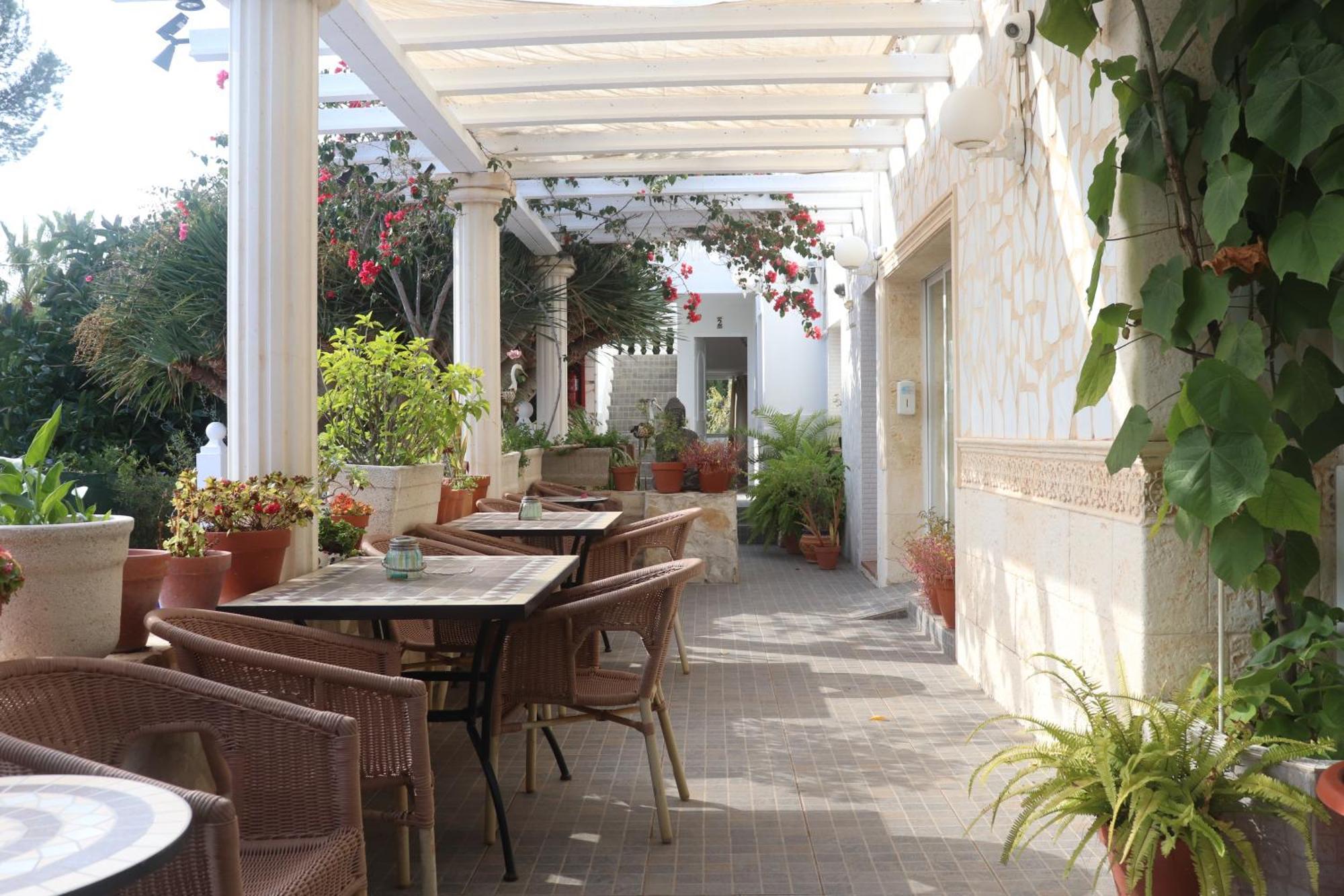 Hostal La Paloma I Calpe Buitenkant foto