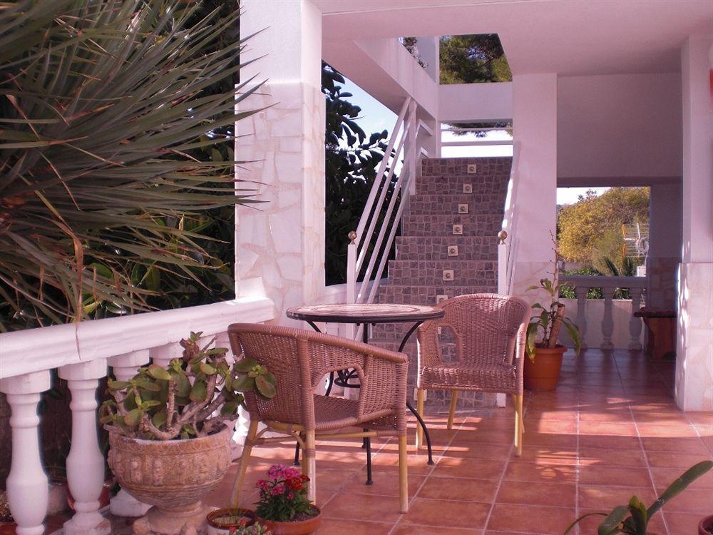 Hostal La Paloma I Calpe Buitenkant foto